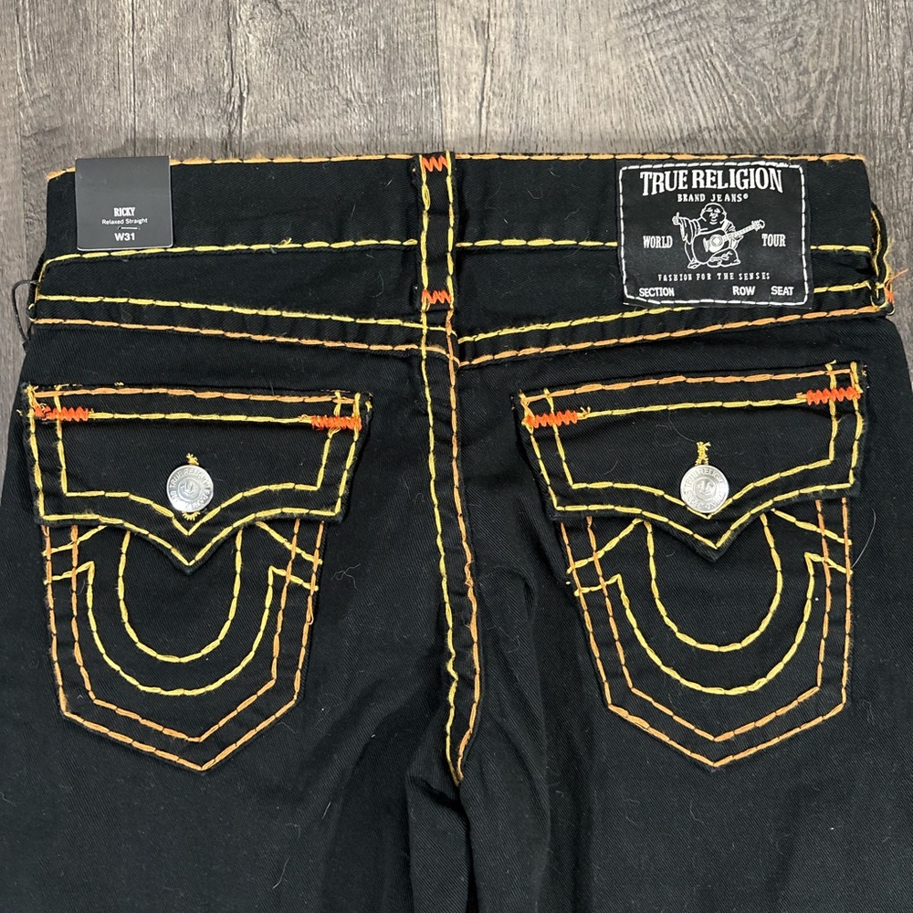 NEW | TRUE RELIGION Men's Ricky Black Rinse Relaxed Straight Super T Jeans - Picture 5 of 7